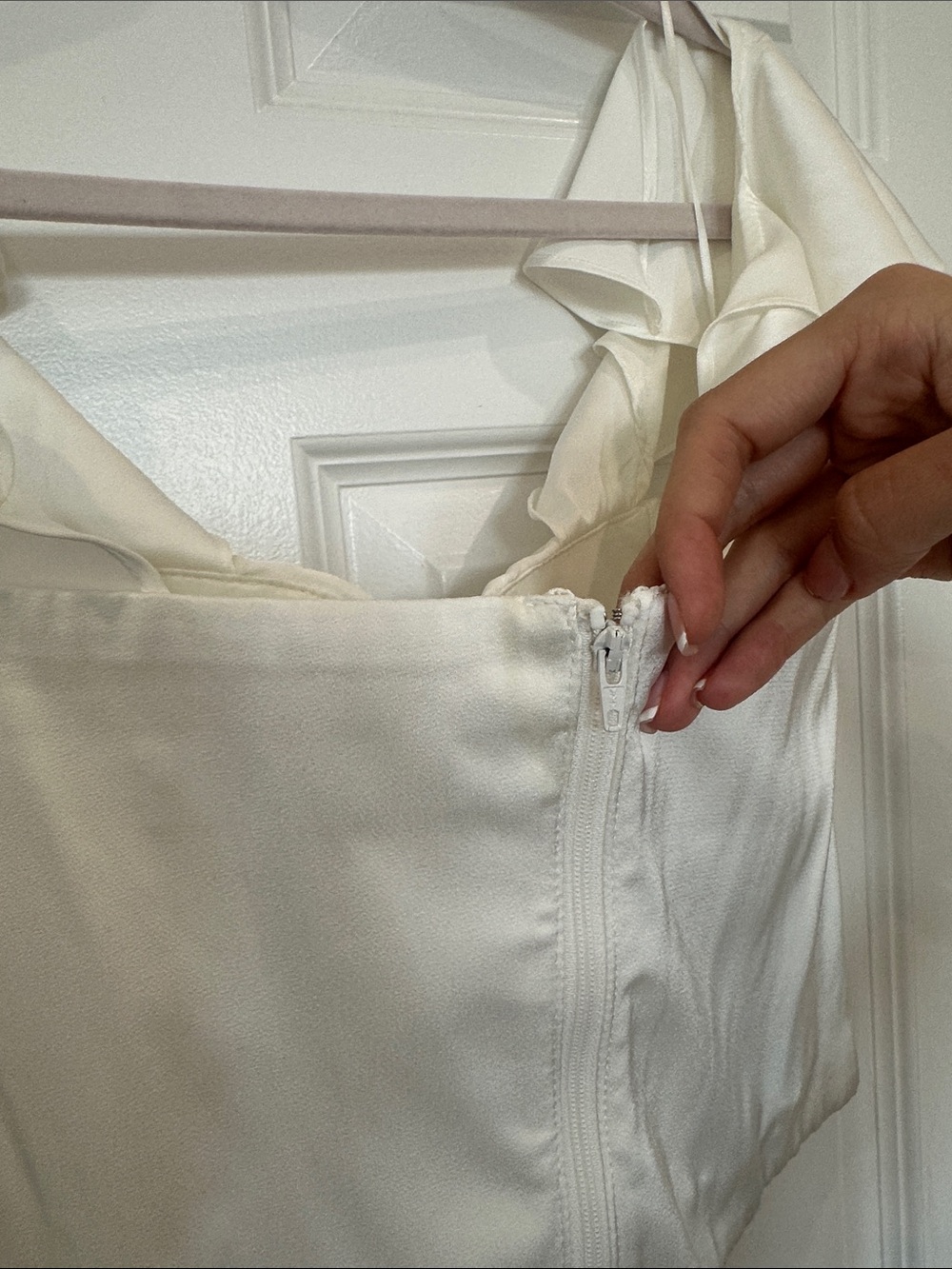 ASTR The Label Corazon Top in White - Picture 6 of 6